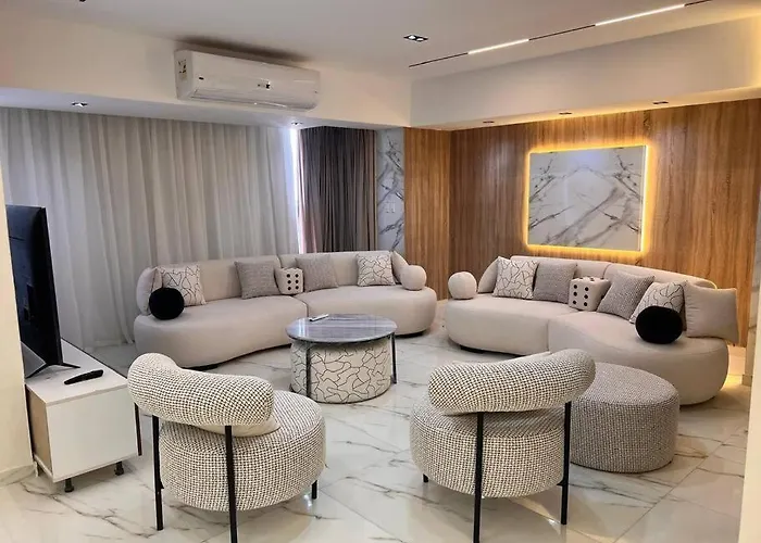 Luxury 3Br Modern With Nile View From All Rooms