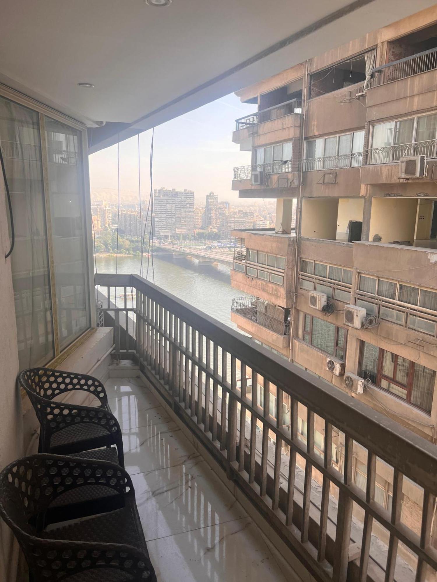 Luxury 3br Modern With Nile View From * Cairo